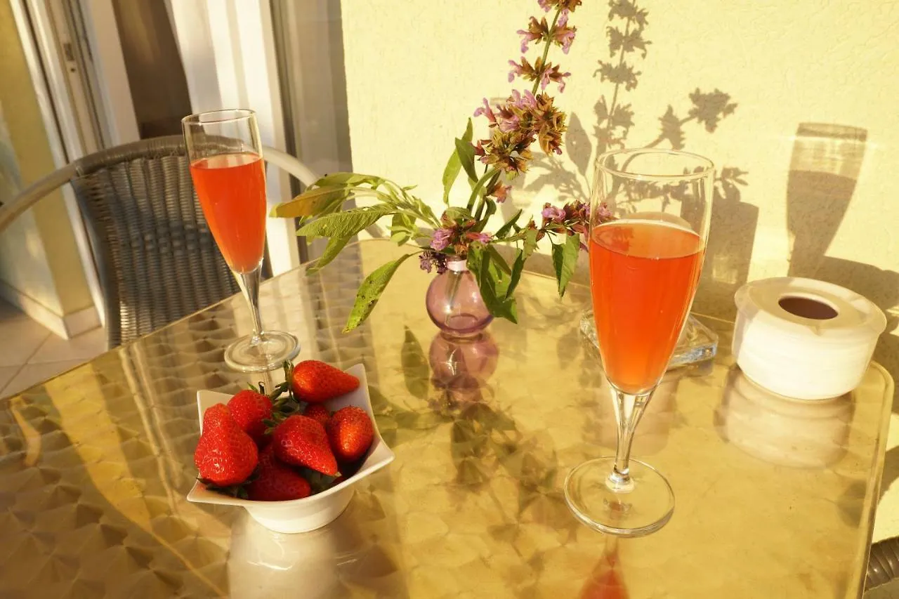 Apartment Komljenovic Pola Croazia