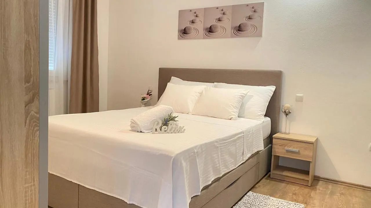 Apartment Komljenovic Pula