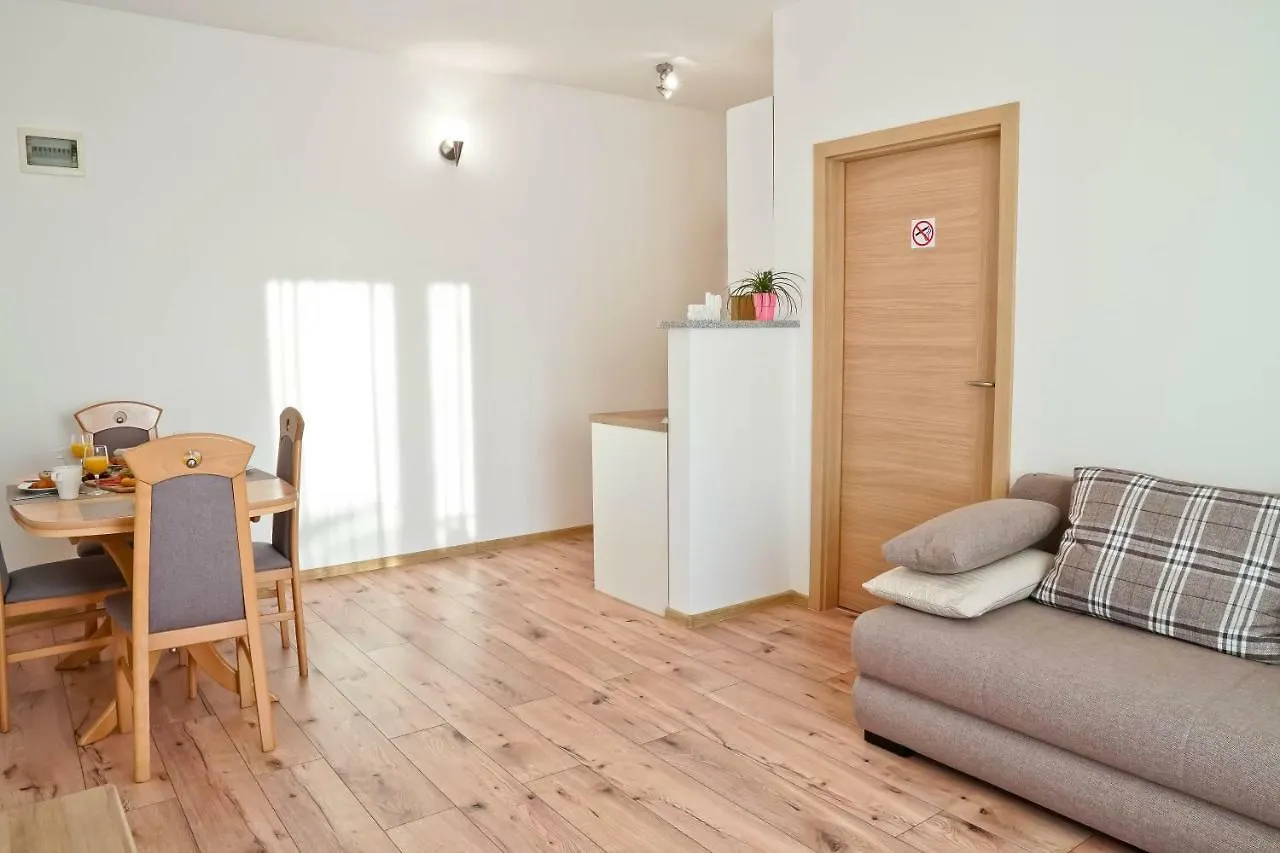 Apartment Komljenovic Pula